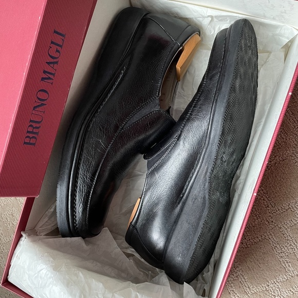 BRUNO MAGLI Italian Calf Leather Shoes excellent condition main image 15